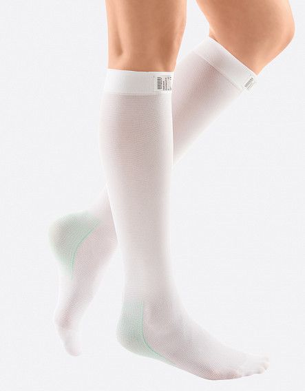 Противоэмболические гольфы 913 Medi,  1 класс купить в OrtoMir24